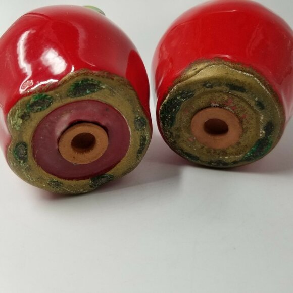 Vintage Novelty Salt & Pepper Shakers Set Strawberry Red Green Ceramic Stoppers - Picture 4 of 6